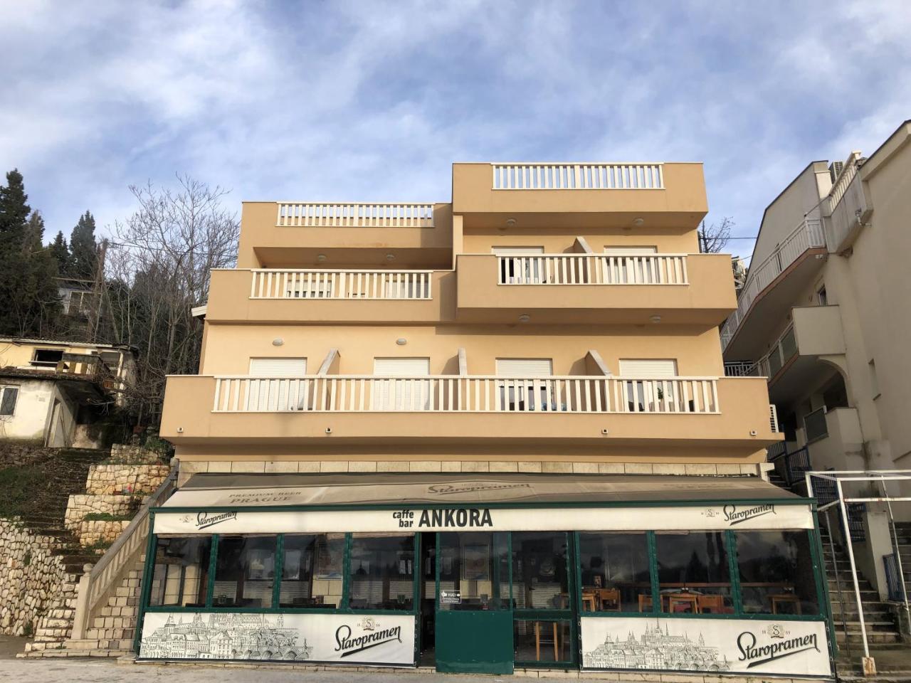 Apartmani Ancora ネウム エクステリア 写真